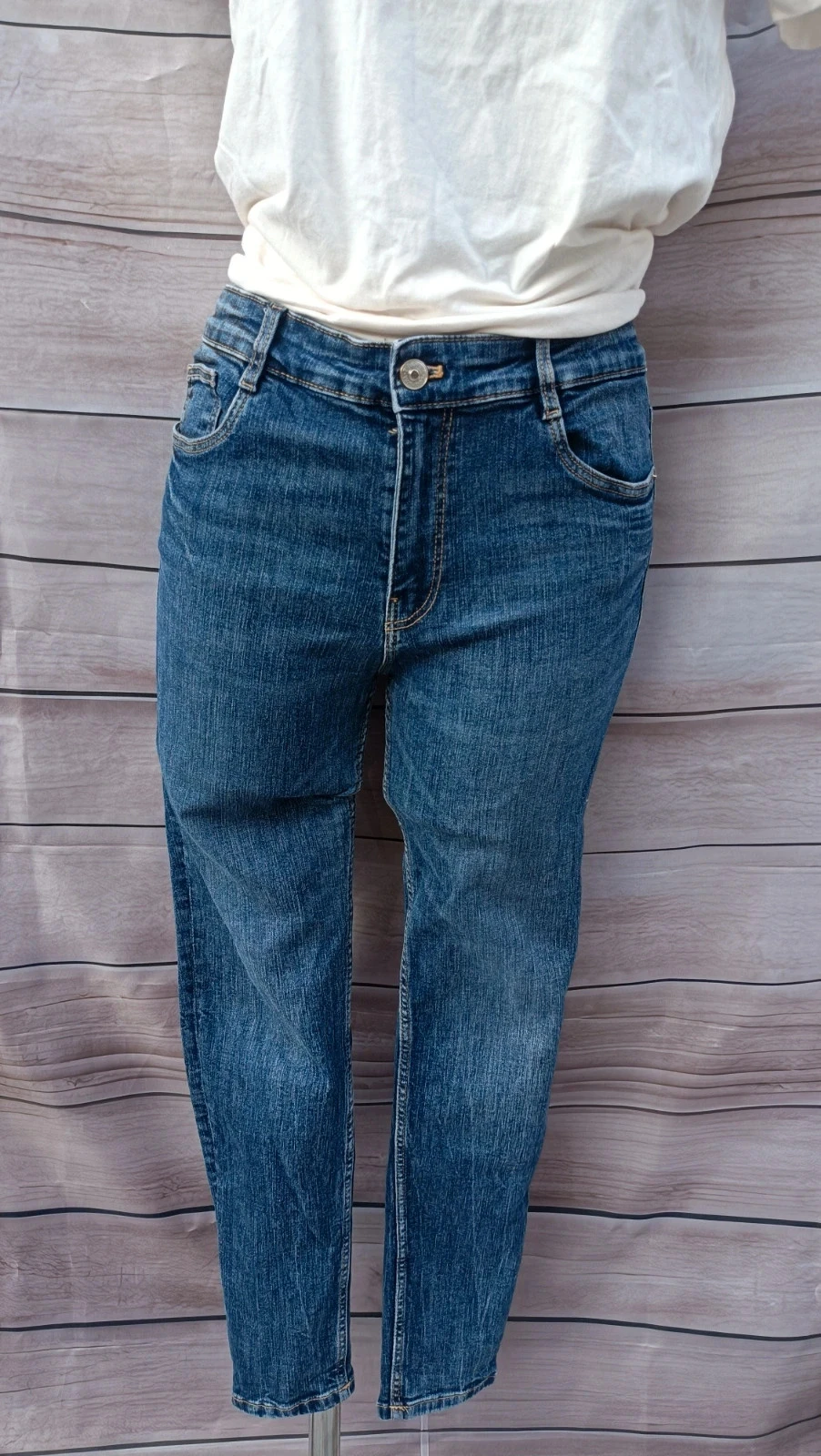 Calças jeans Zara Tamanho 40 (EUR) Slim/Reto Lavagem Média 💜 – photo 2